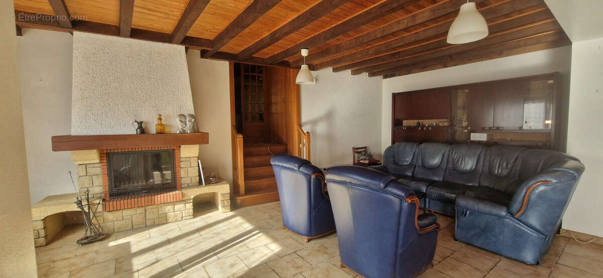 Maison à LE CHATELET