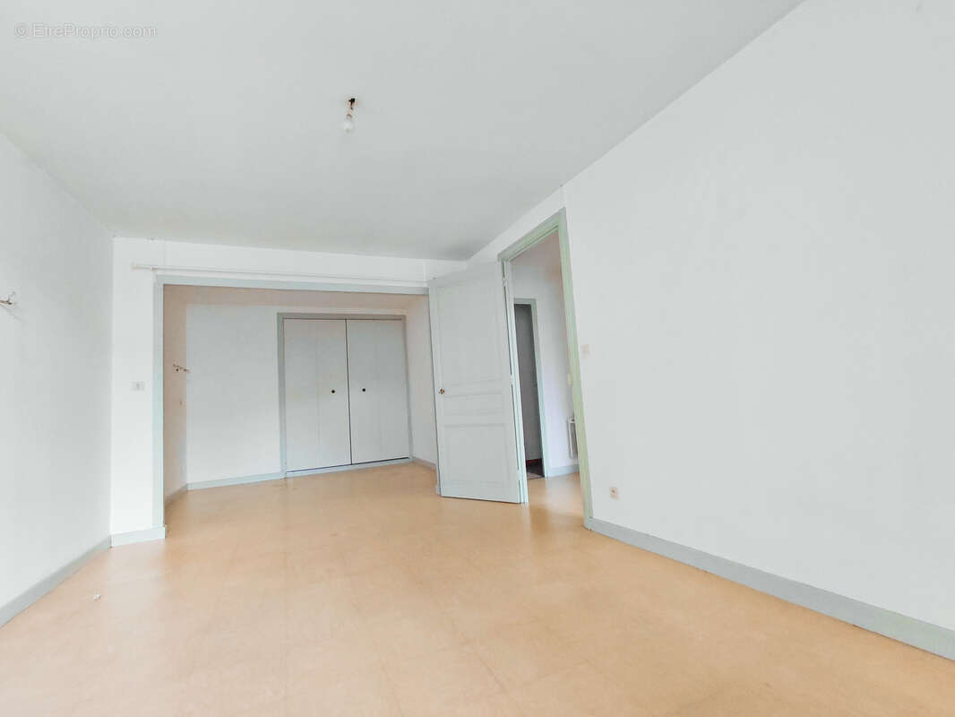 Appartement à AUBENAS