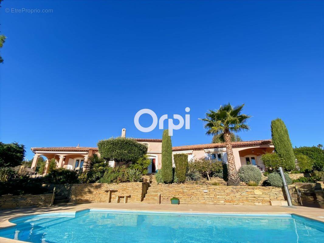 Maison à LA CADIERE-D&#039;AZUR