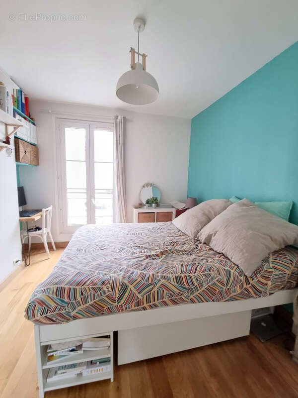 Appartement à PARIS-14E