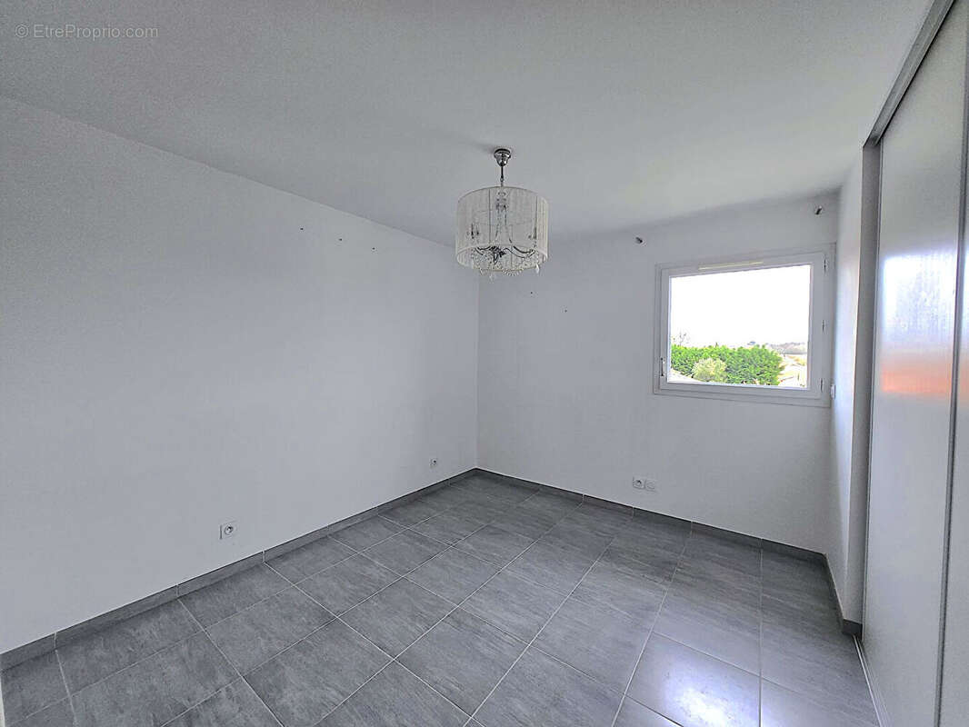 Appartement à ARTIGUES-PRES-BORDEAUX