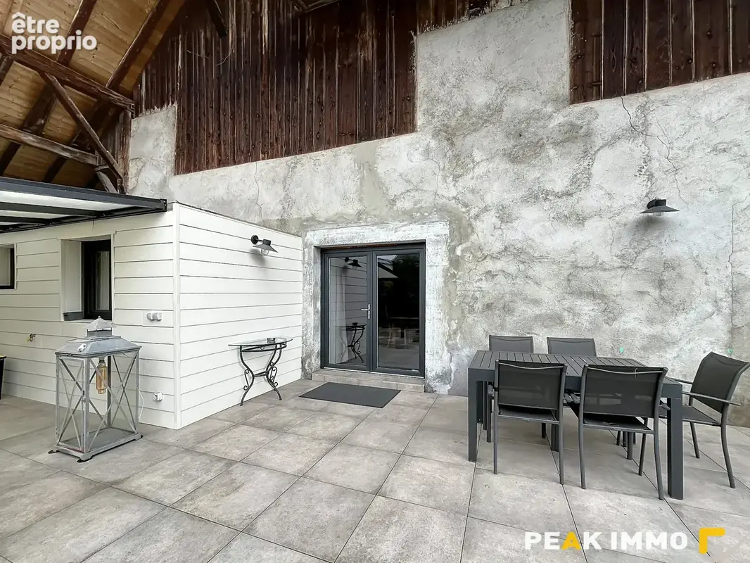 Appartement - 81 m2 avec terrasse et jardin - DOUSSARD - photo 8