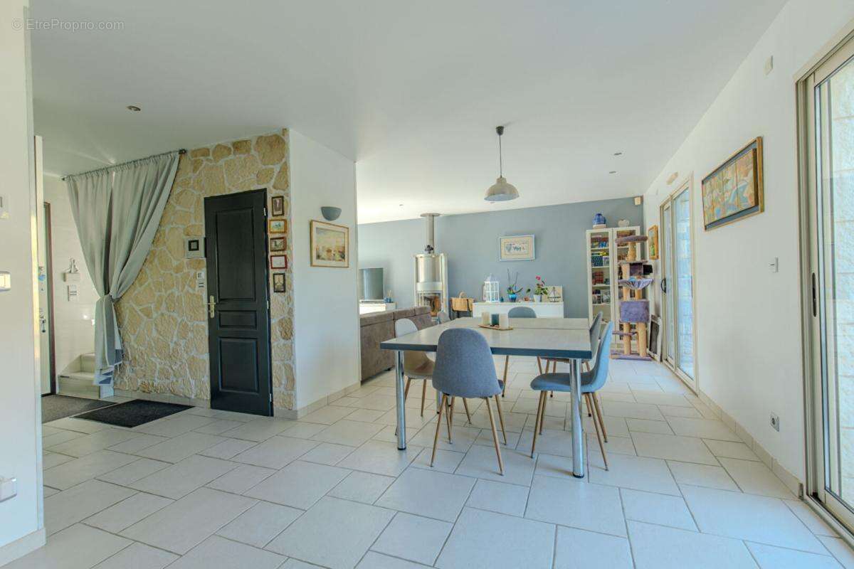 Maison à JAMBVILLE