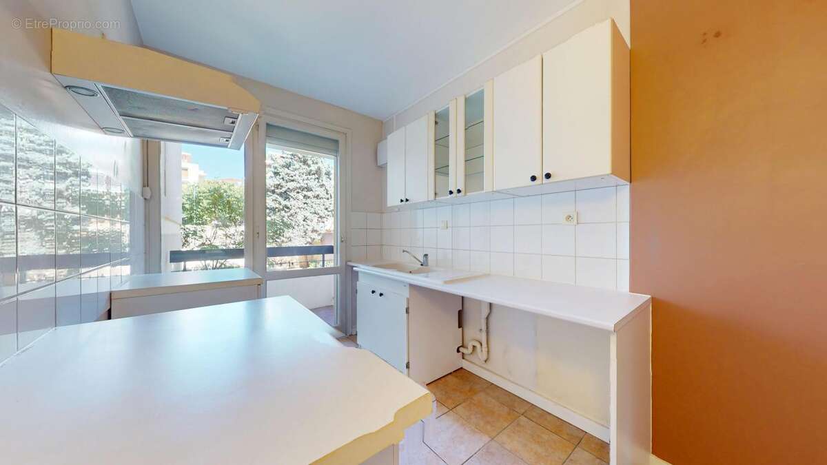 Appartement à LYON-1E