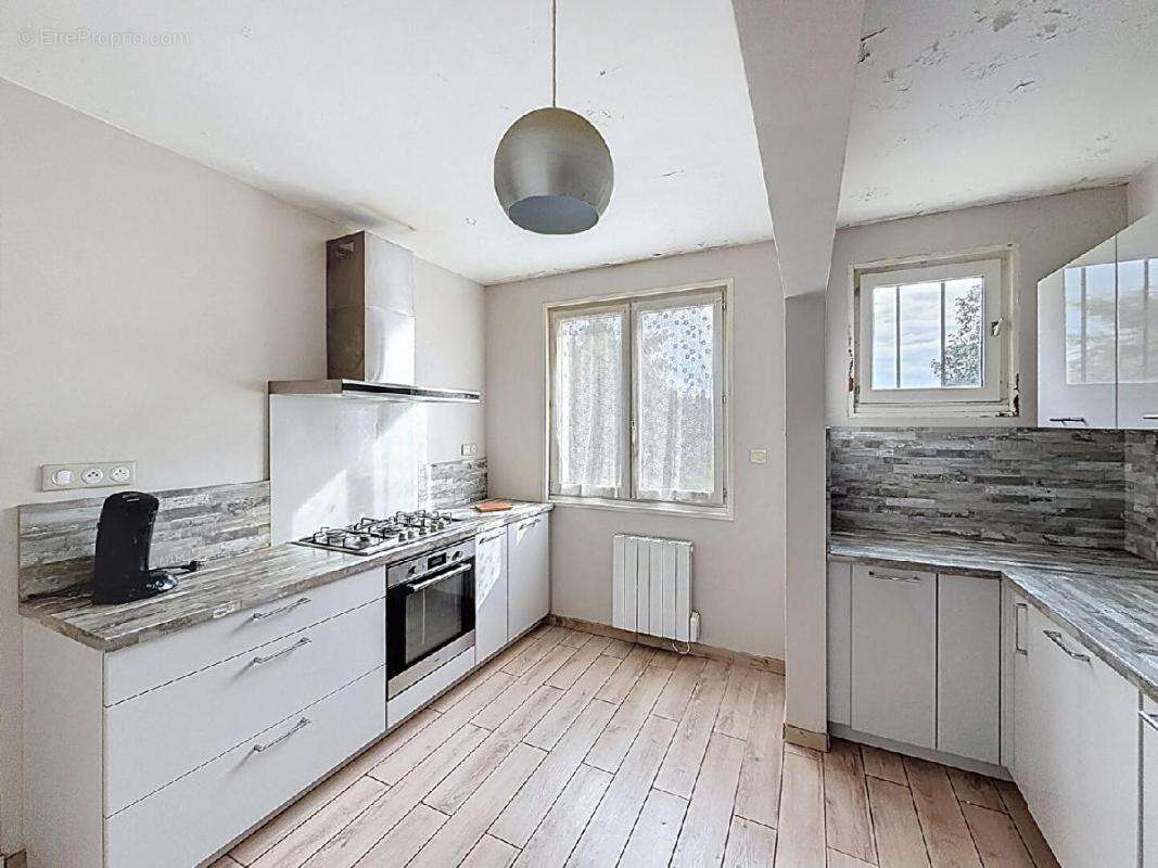 Maison 120 m² à Cluny  - photo 3