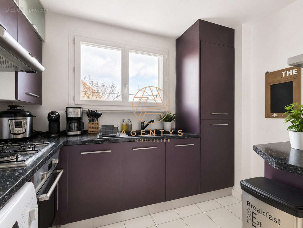 Appartement à SAINT-MAUR-DES-FOSSES