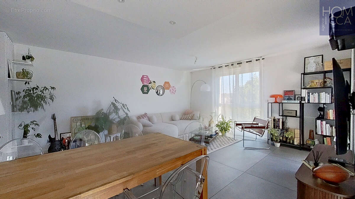 Appartement à TASSIN-LA-DEMI-LUNE