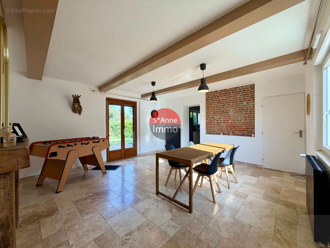 Forceville - coprs de ferme - 165m2 - 4 chambres - jardin - dépendances - photo 3