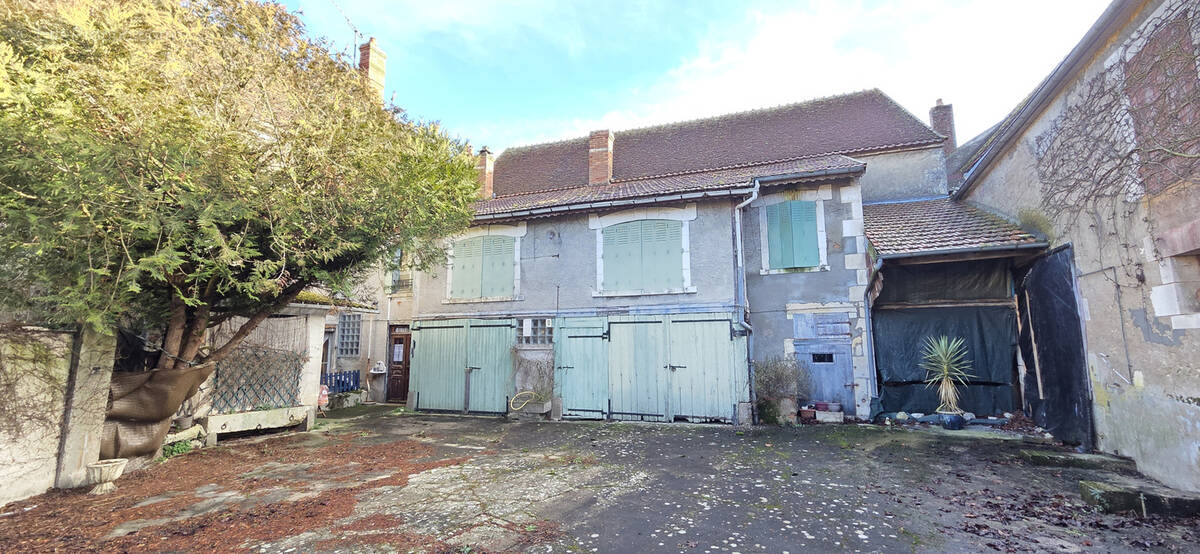 Maison à ETAIS-LA-SAUVIN