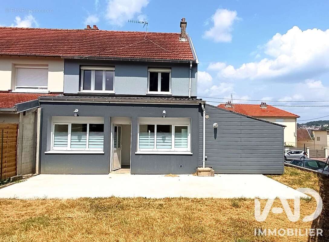 Maison 120 m² à Charleville-Mezieres  - photo 5