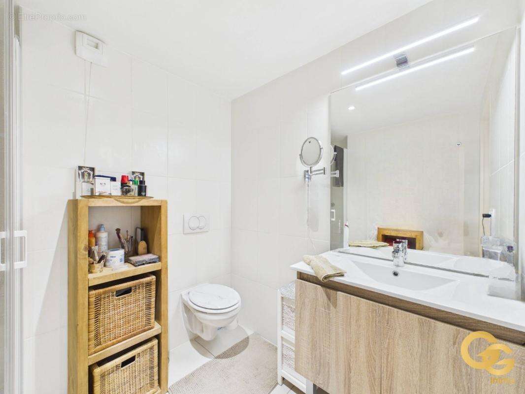 Appartement à THEOULE-SUR-MER