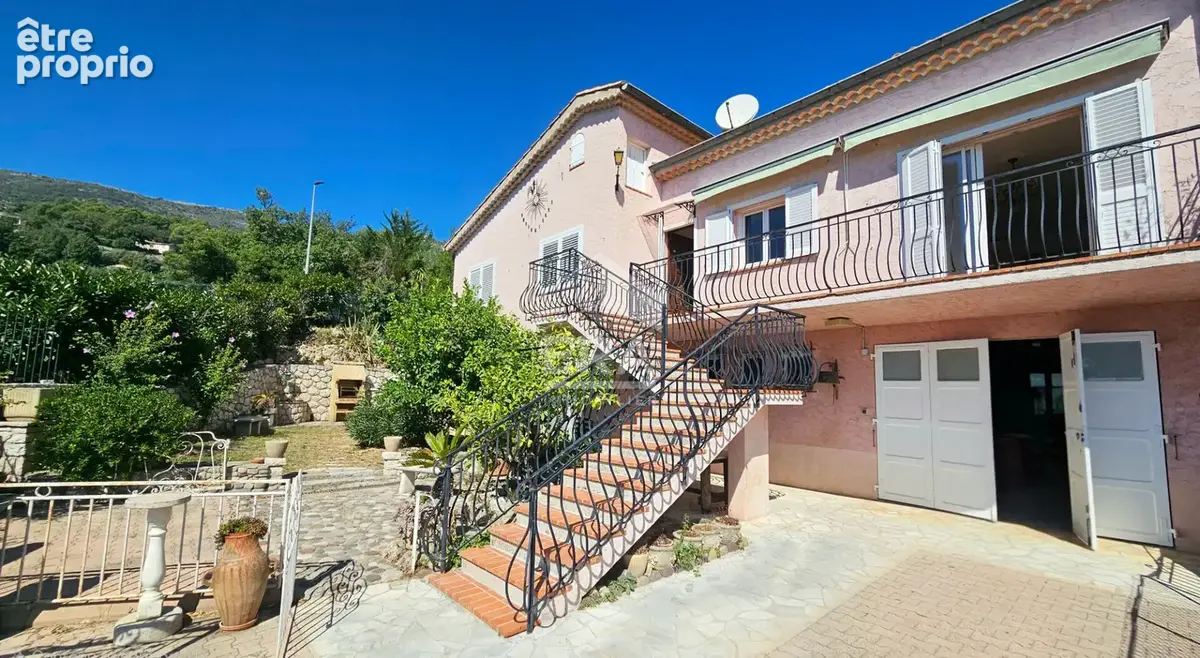Maison 106m² à carros - photo 2