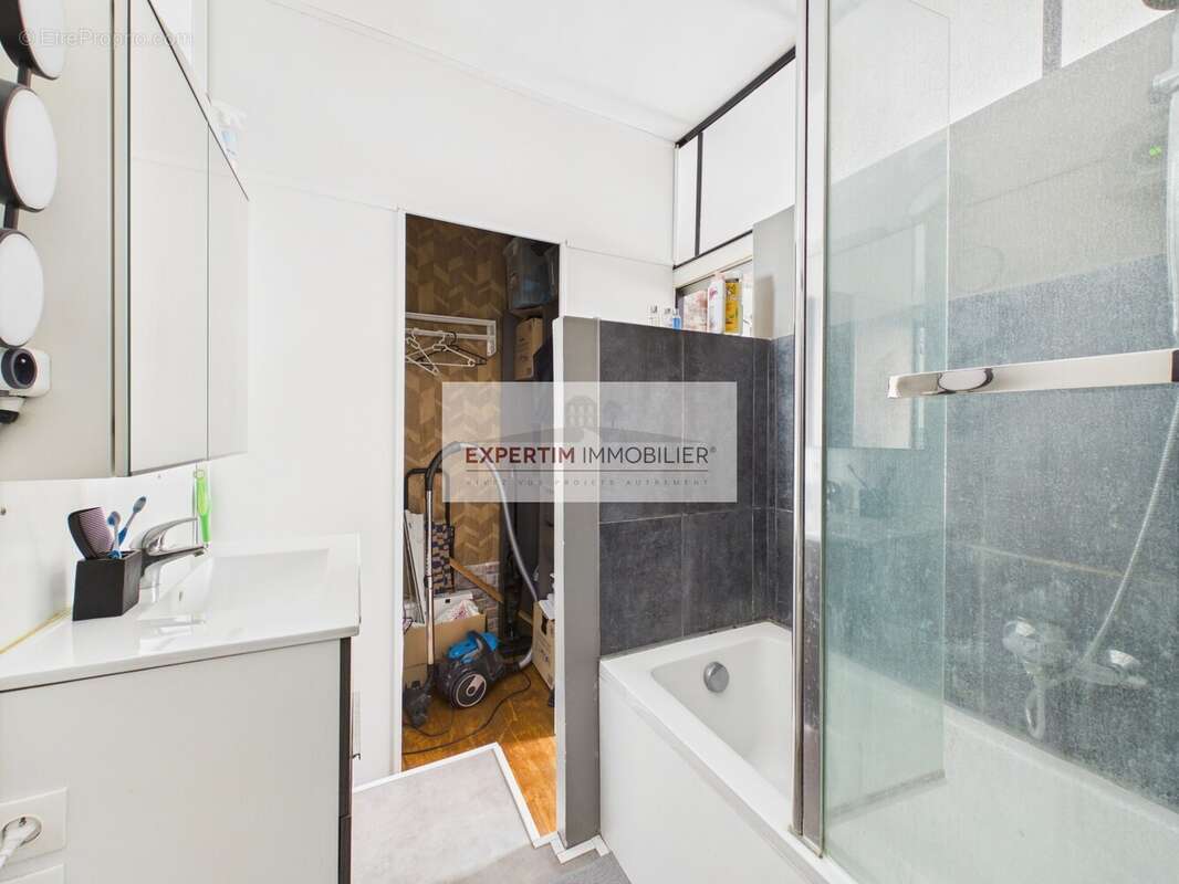 Appartement 34 m² à Versailles  - photo 9