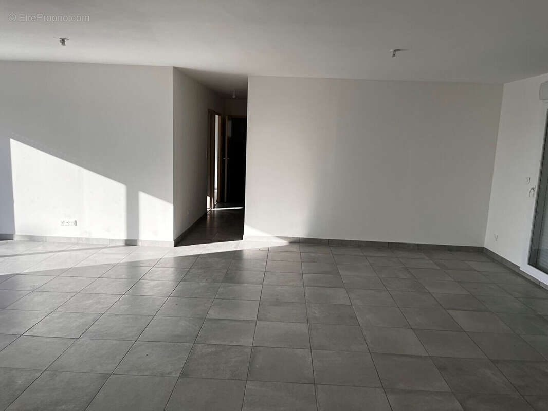 Maison à LA CHARITE-SUR-LOIRE