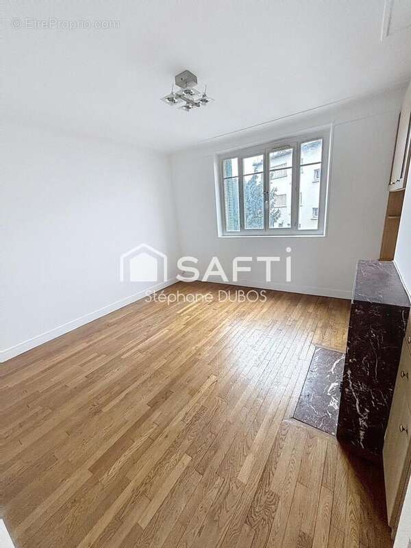 Photo 5 - Appartement à POISSY