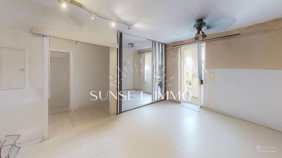 Appartement à SAUSSET-LES-PINS