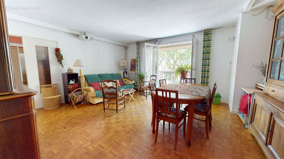 Appartement type 4 pres du parc de la colombiere - photo 3