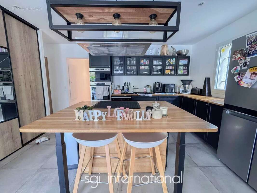 Maison à LA GARDE-FREINET