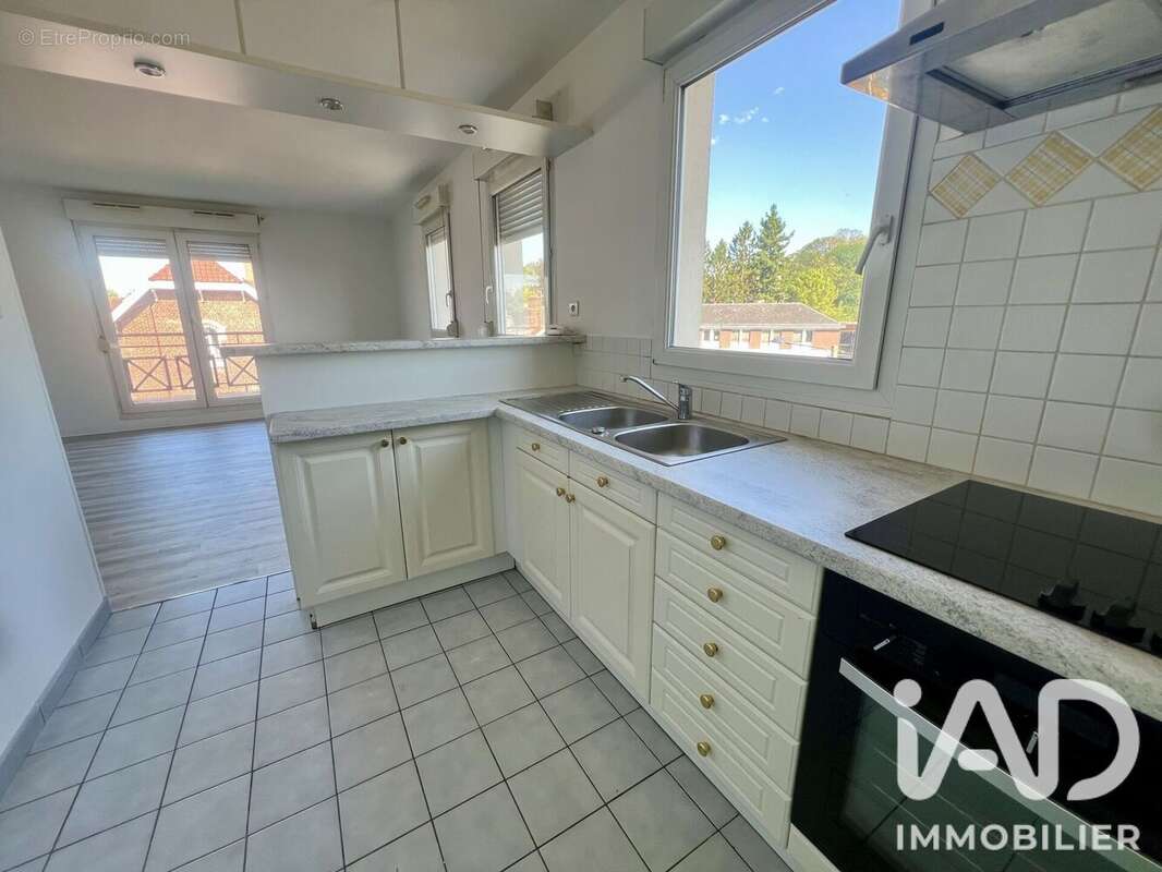 Appartement 51 m² à Lens  - photo 7