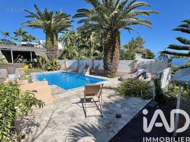 Photo 3 - Maison à SAINT-DENIS