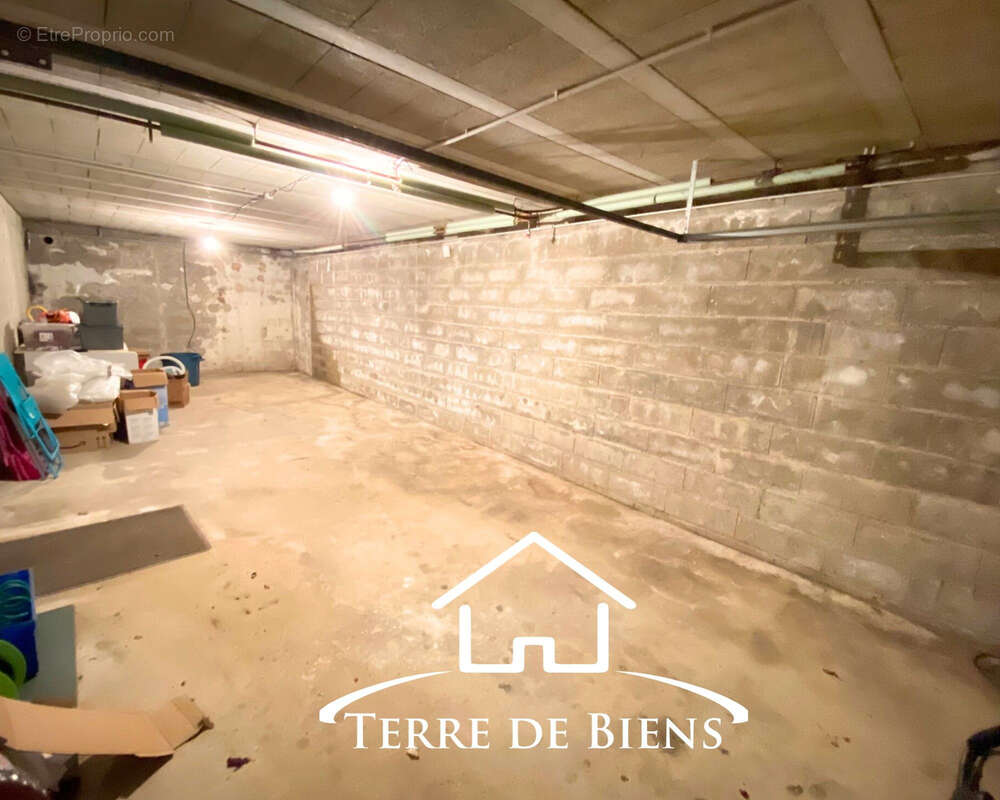 Maison à VIC-SUR-AISNE