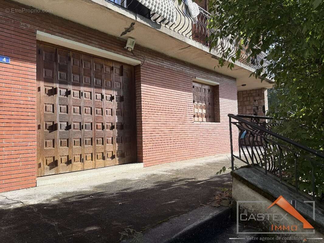 Appartement à MANE