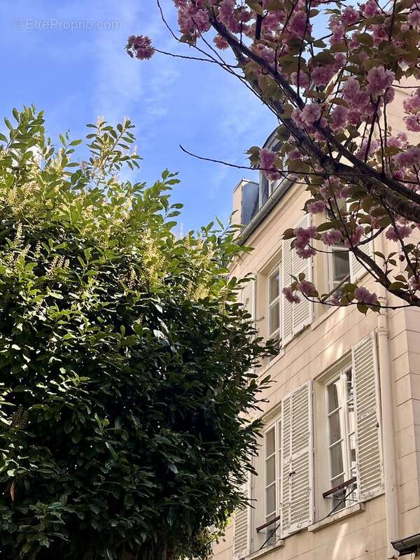Appartement à PARIS-7E