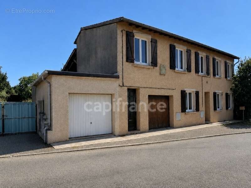 Maison à SAINT-HILAIRE
