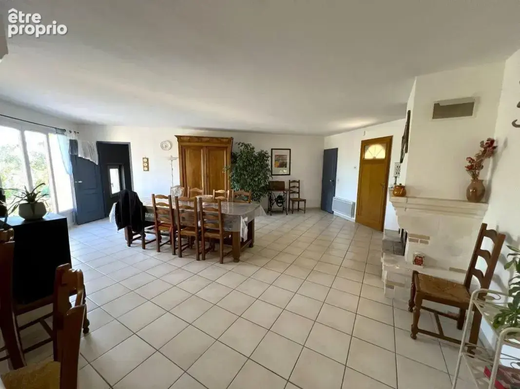 Maison 5 pièces 139 m² à vendre à Argeliers (11120) - photo 4