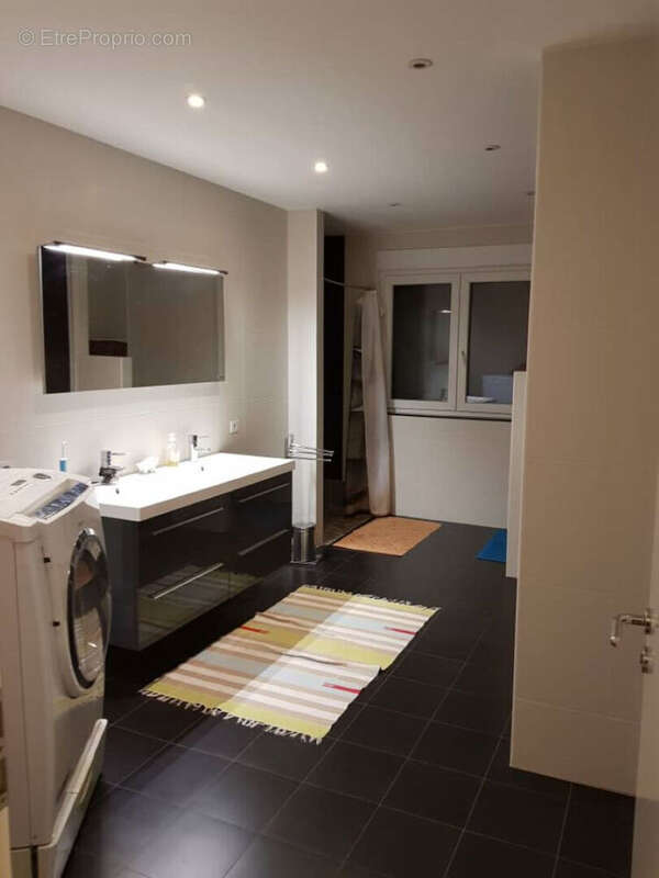 Appartement à VALMONT