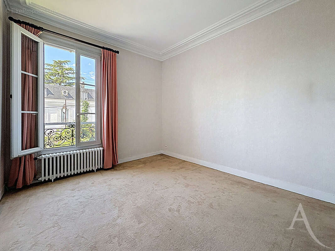 Maison à MANTES-LA-JOLIE