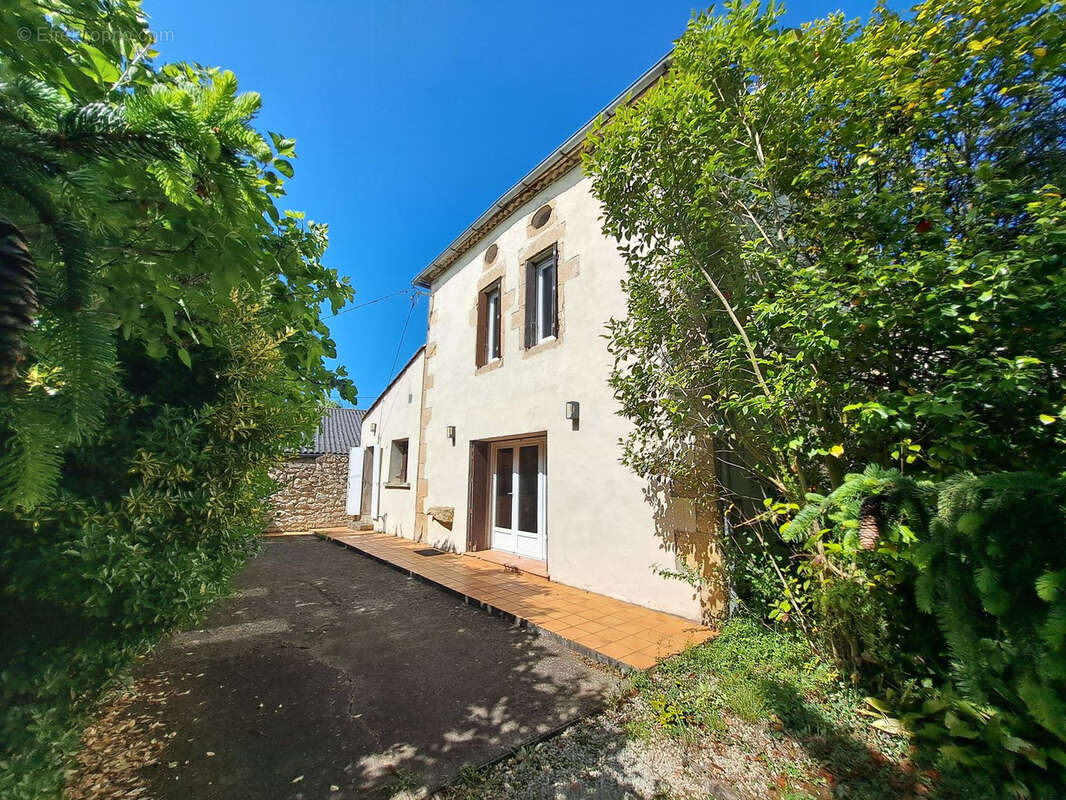 Maison en pierre rénovée avec jardin, à 5 min de Langon - photo 4
