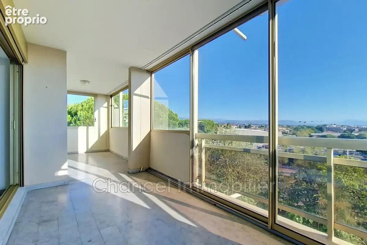 Appartement 2 pièces 59 m² à vendre à Antibes (06600) - photo 2