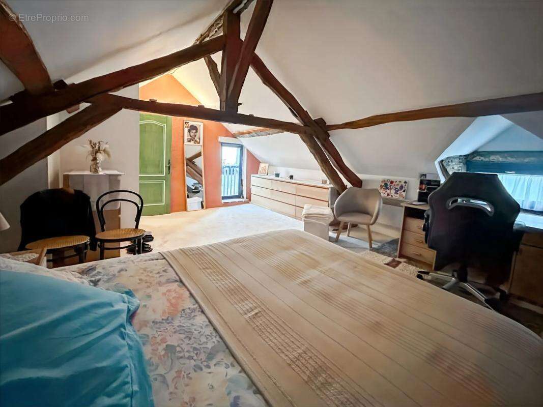 Maison à LA BERTHENOUX