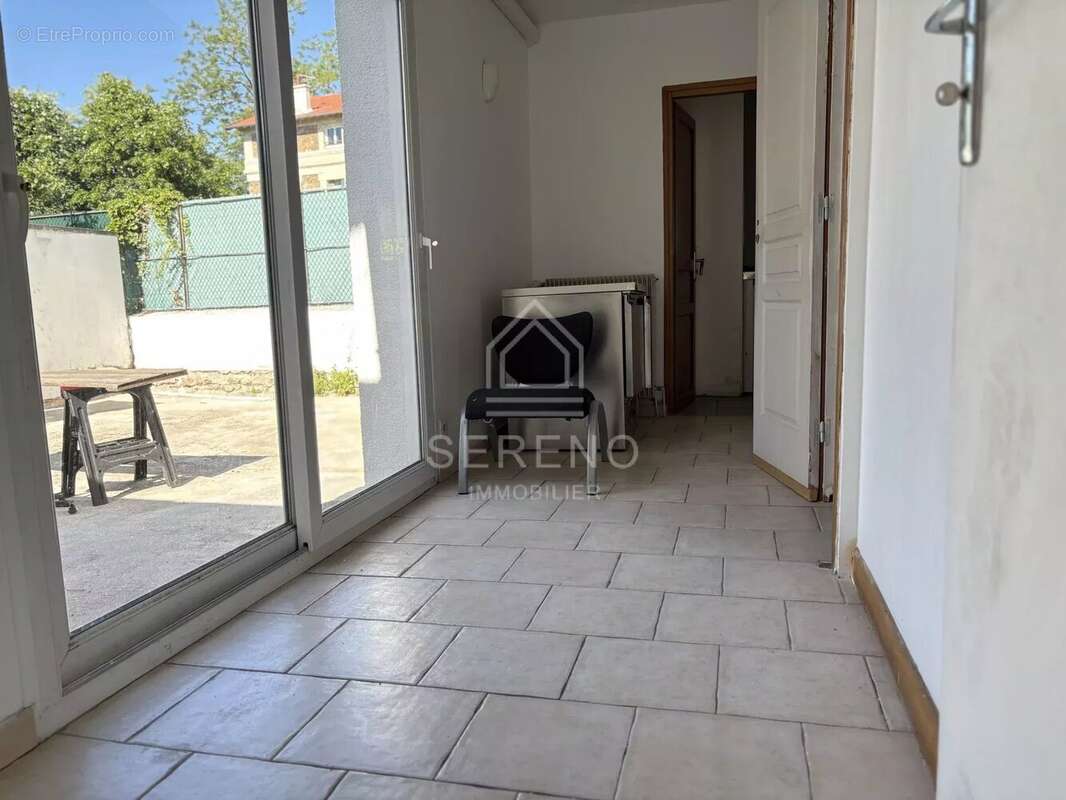 Maison à VILLENEUVE-LE-ROI