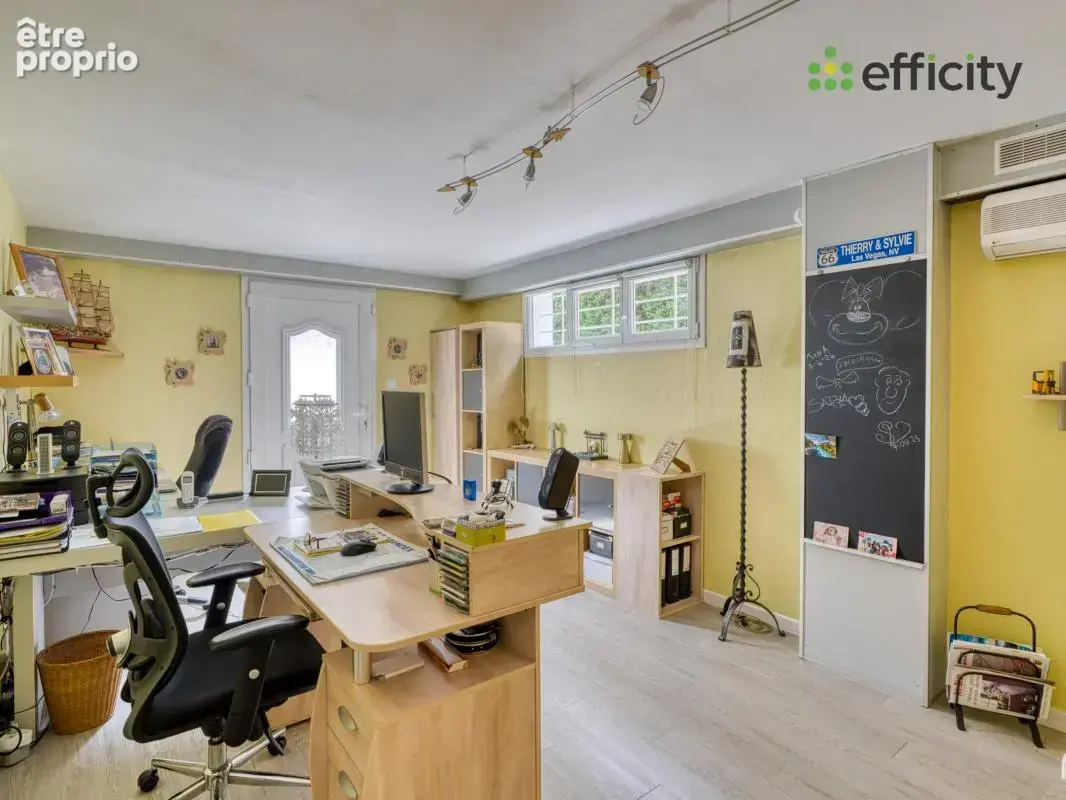 Maison 9 pièces 205 m² à vendre à Chavanoz (38230) - photo 15