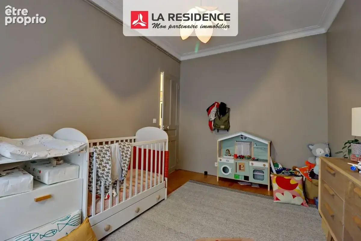 Appartement 4 pièces 70 m² à vendre à Clamart (92140) - photo 8