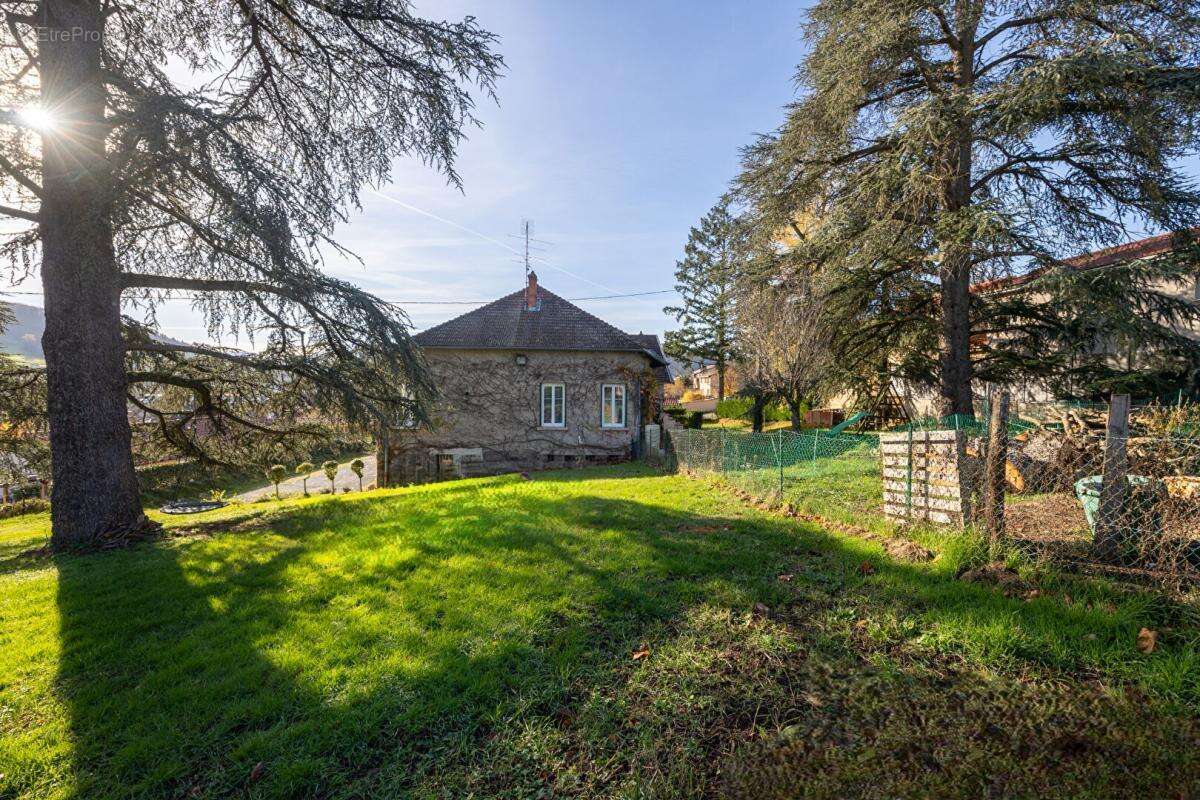Maison à PONTCHARRA-SUR-TURDINE