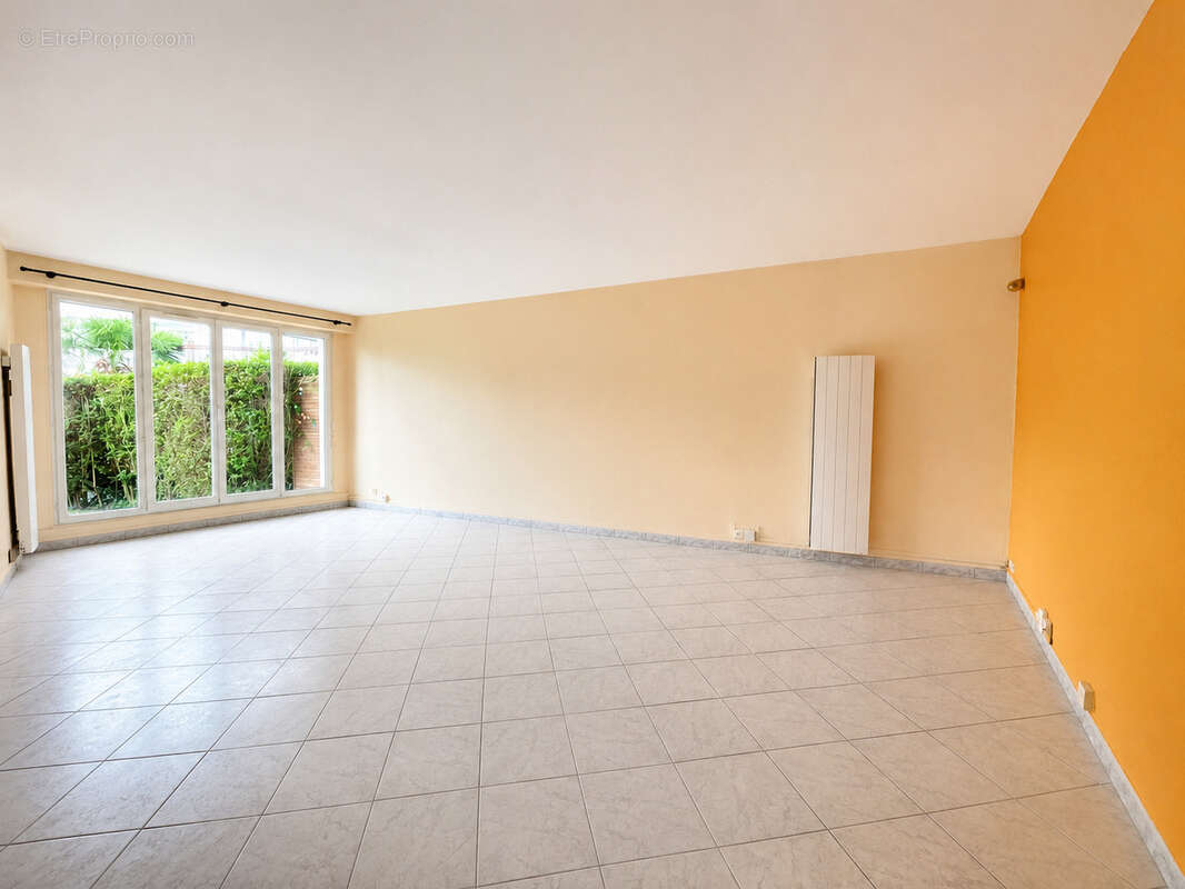 Coubron, appartement en rez-de-jardin 4 pièces - photo 4