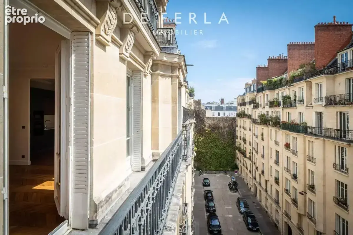 Sèvres / Duroc -  Haussmanien & Étage élevé - 5 chambres - photo 16