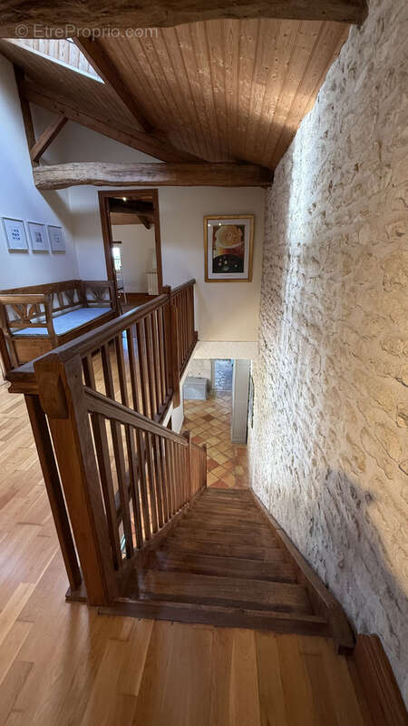 Maison à MORTAGNE-SUR-GIRONDE