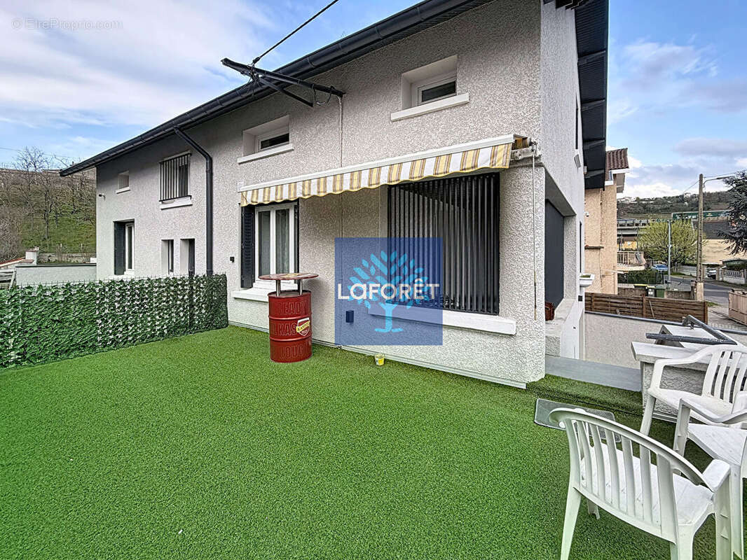 Maison à CHASSE-SUR-RHONE