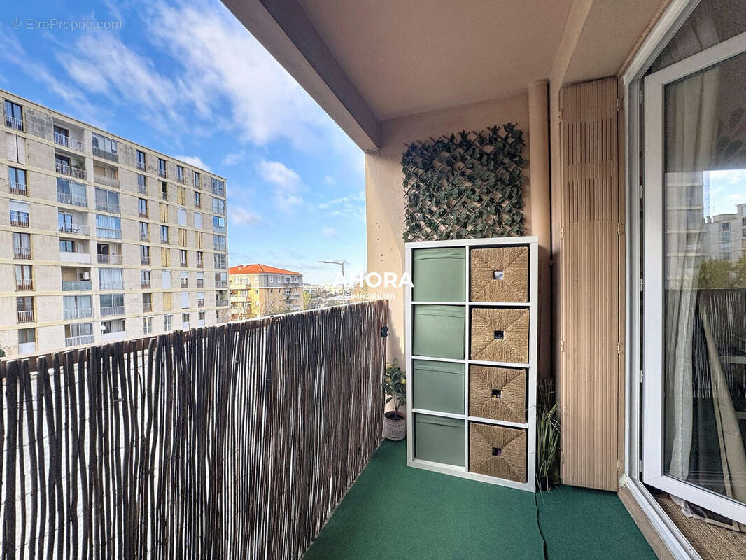 Appartement à MARSEILLE-10E