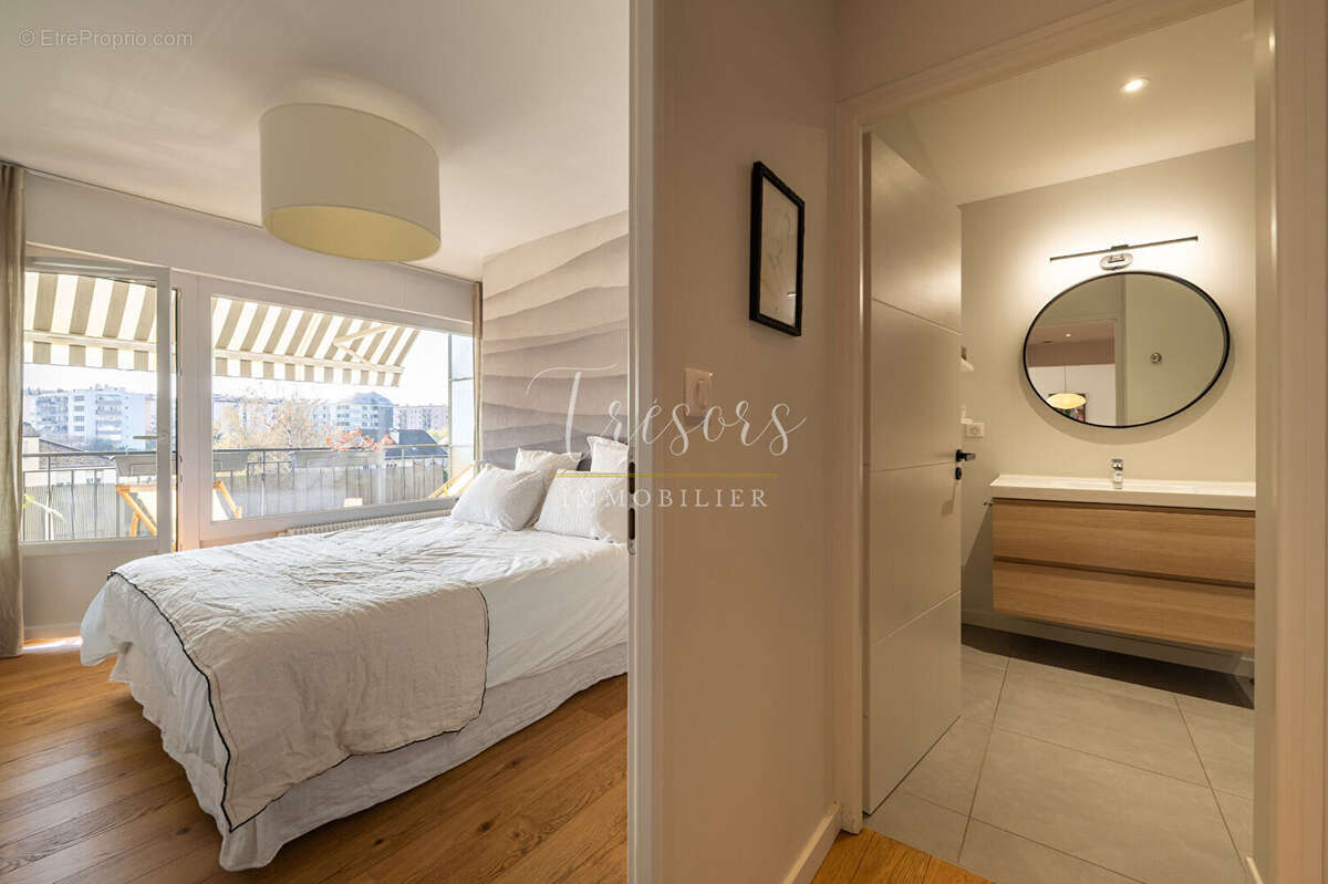 Appartement à ANNECY-LE-VIEUX