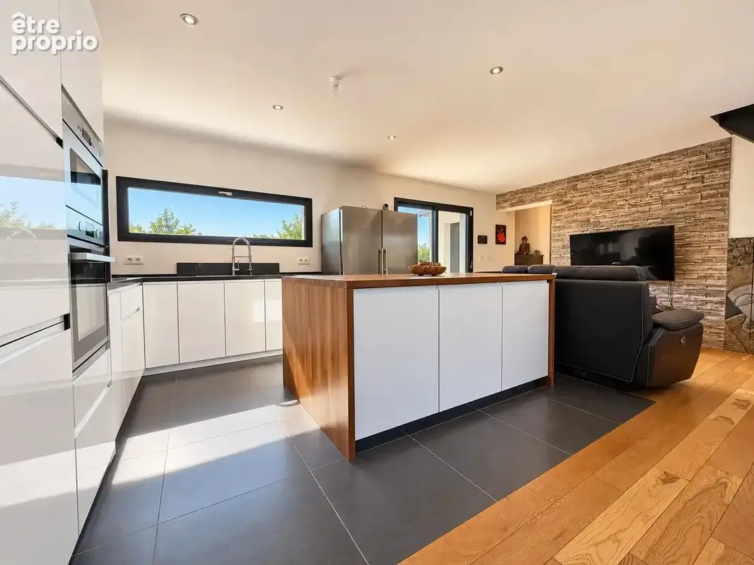 Maison contemporaine 3 chambres à Boisset-les-Prévanches - photo 8