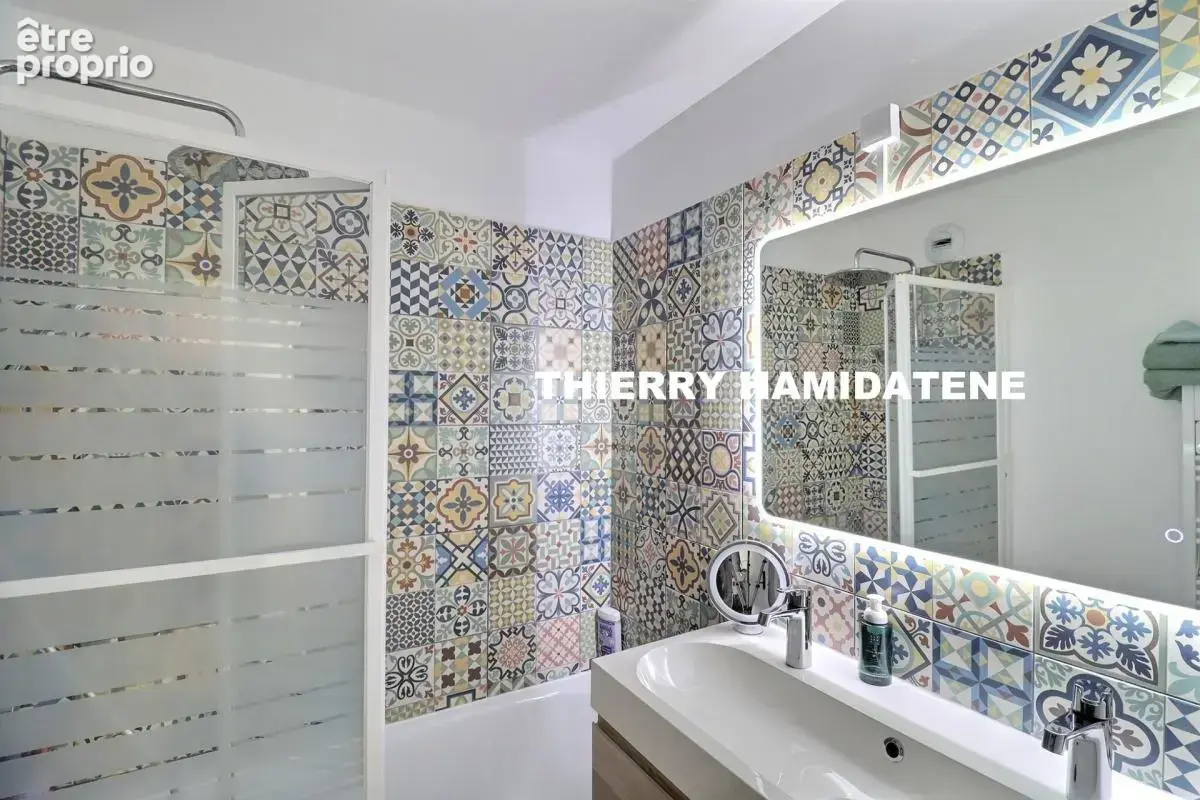 Canon!! coup de coeur assure!! appartement 3 pieces terrasse et balcon 2 chambres 62m2 parking en s/sol avec borne de recharge e - photo 12