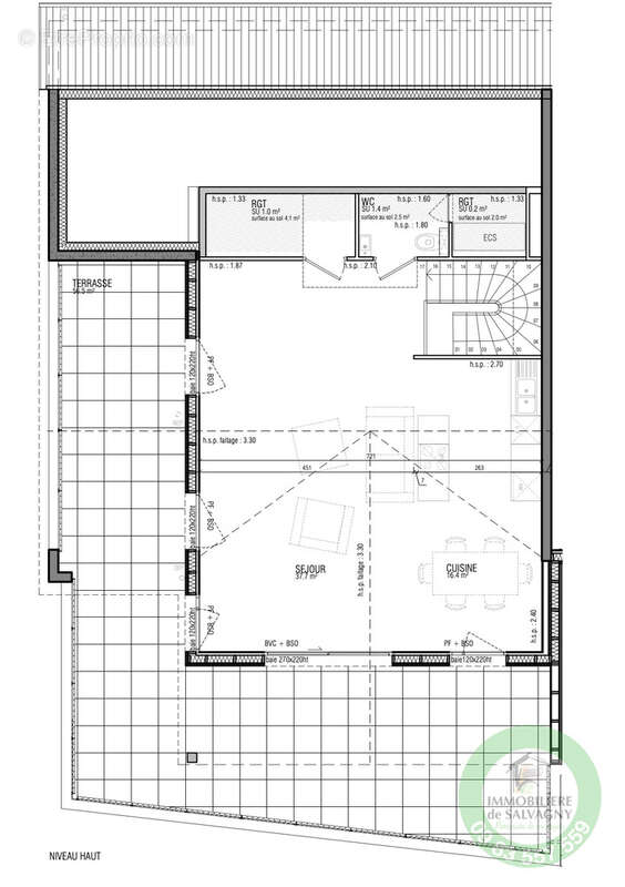 Appartement à LA TOUR-DE-SALVAGNY