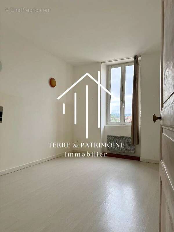 Appartement à RUOMS