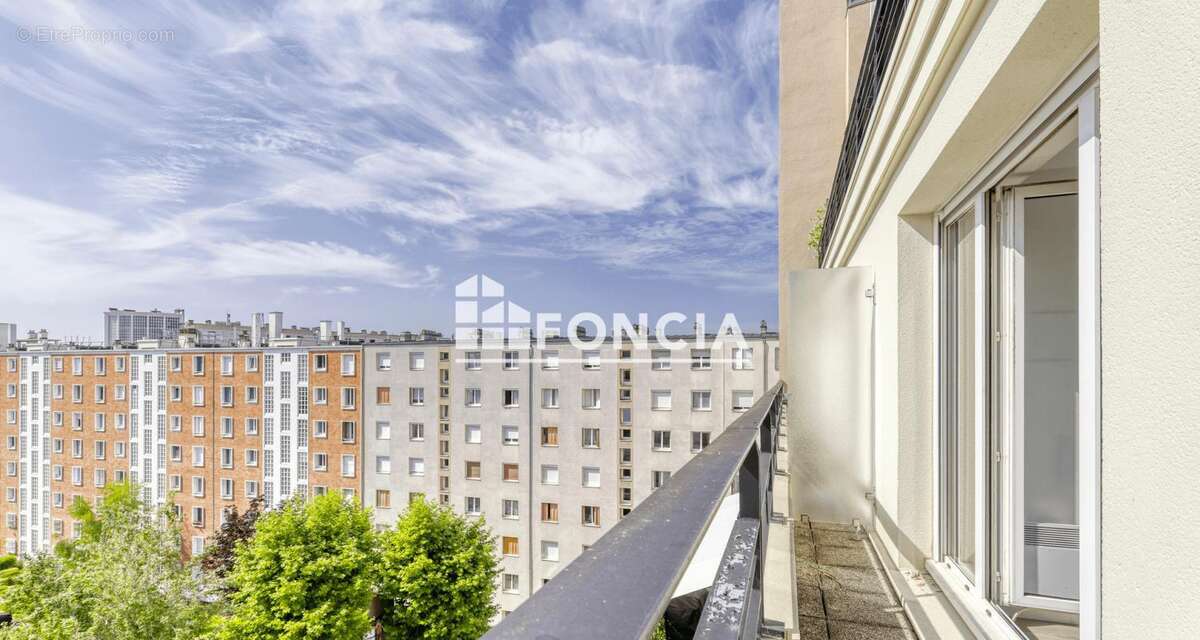 Appartement à ISSY-LES-MOULINEAUX