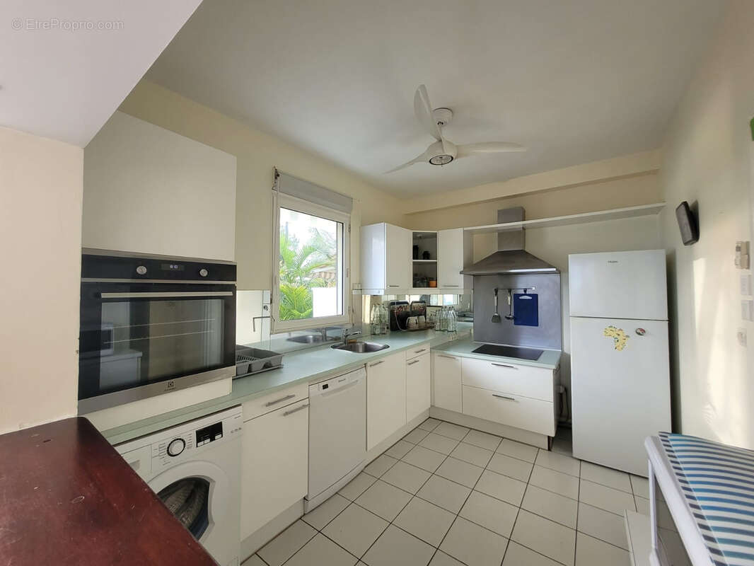 Appartement à POINTE-A-PITRE